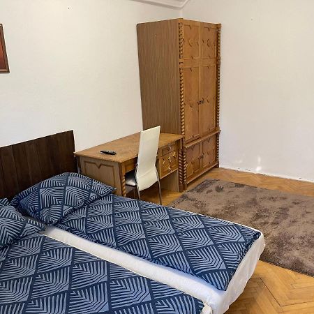 Szimpla Apartman Apartment มิชโคลซ์ ภายนอก รูปภาพ