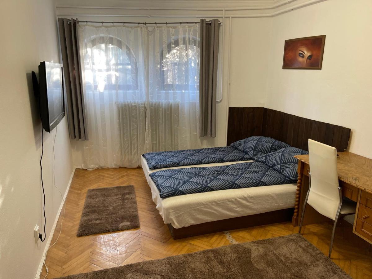 Szimpla Apartman Apartment มิชโคลซ์ ภายนอก รูปภาพ